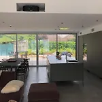 La Korlea Avec Piscine Aix Les Bains Nyaraló Aix-les-Bains