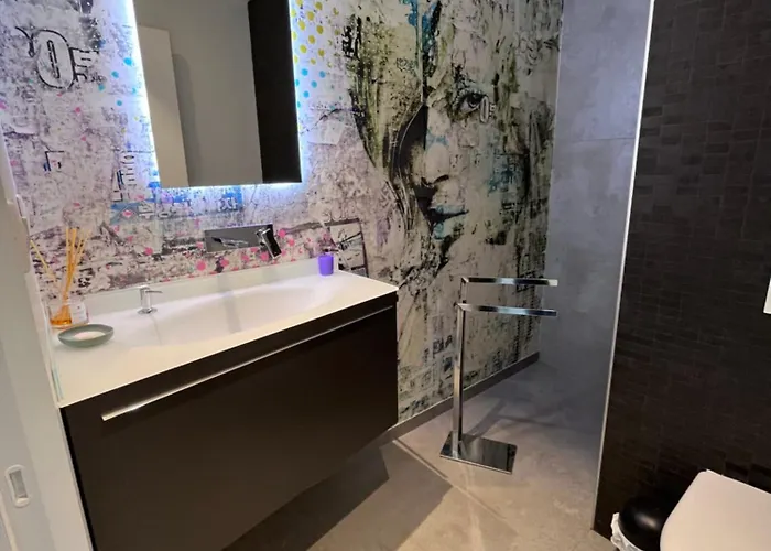 بيت للعطل La Korlea Avec Piscine Aix Les Bains