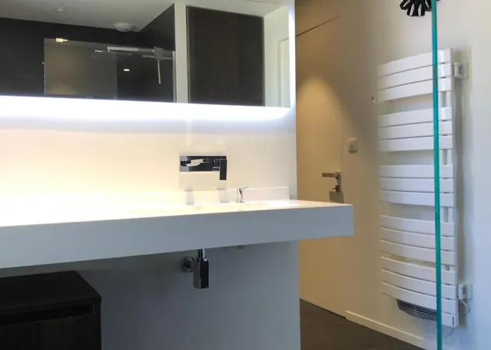 بيت للعطل La Korlea Avec Piscine Aix Les Bains إيكس ليه با