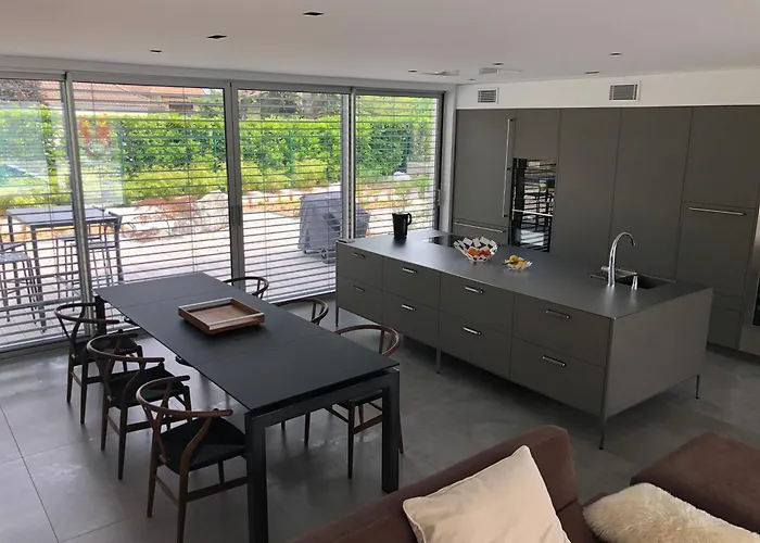 بيت للعطل La Korlea Avec Piscine Aix Les Bains إيكس ليه با